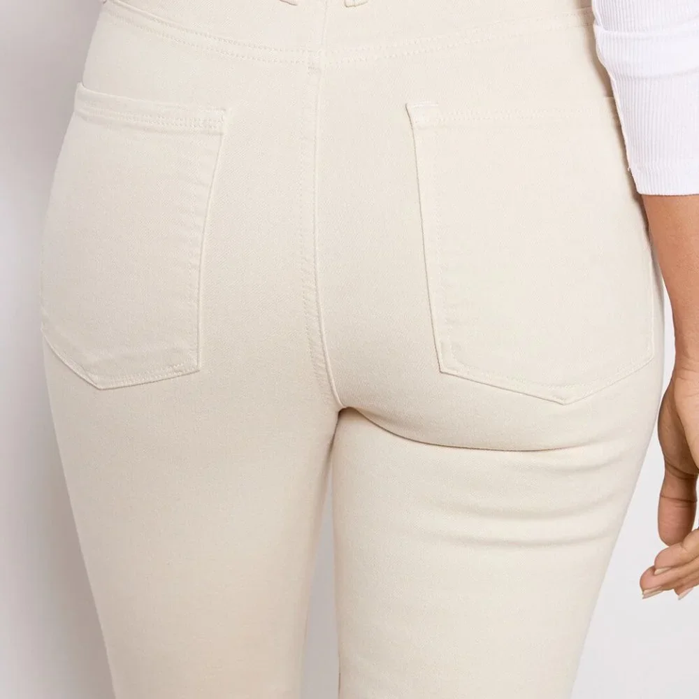 Good American Cream Flare & Wide Leg Jeans - Picture 3 of 10